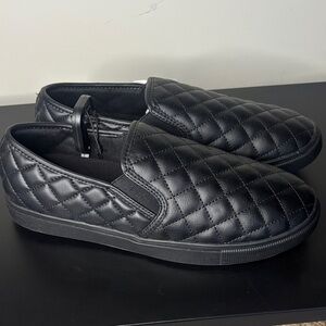 3 for $20 TredSafe Quilted Black Slip-On Shoes Size 9